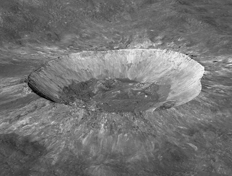 Giordano-Bruno-Crater-moon-LRO-8-17-800x607